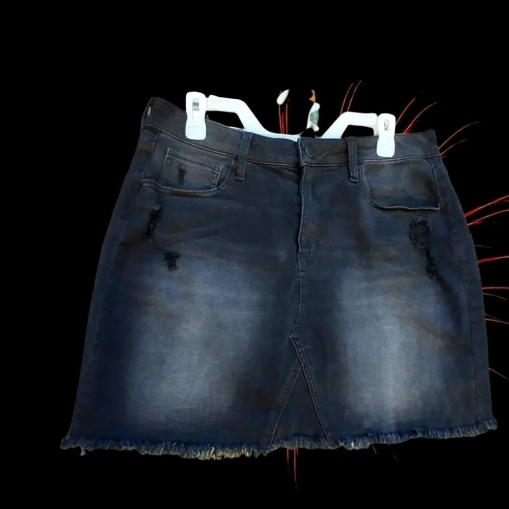 So Black Jean Mini Skirt. Size 17/33W, Fits Like An XL C50 - Picture 10 of 14